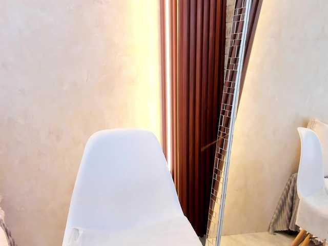 ariannawest live cam on BongaCams