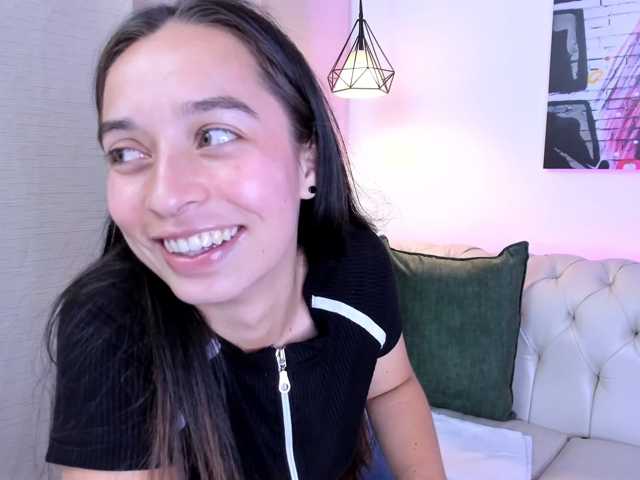 ariannawest live cam on BongaCams