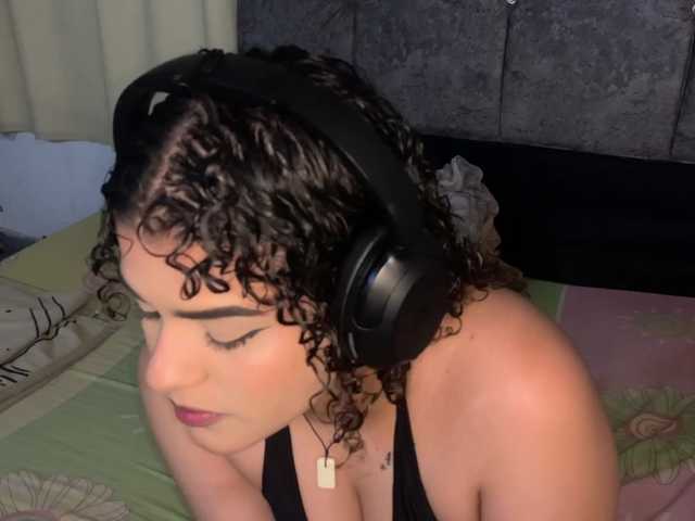Lailalove live cam