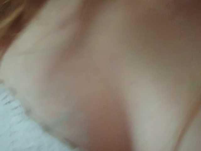 Ksenya1 live cam on BongaCams