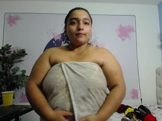 esmeralda-bigass Porn Show