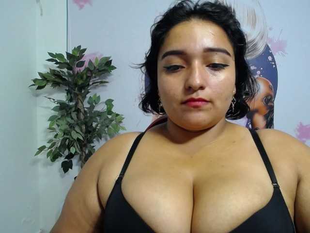 esmeralda-bigass