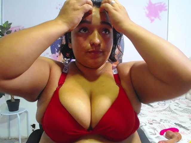 esmeralda-bigass