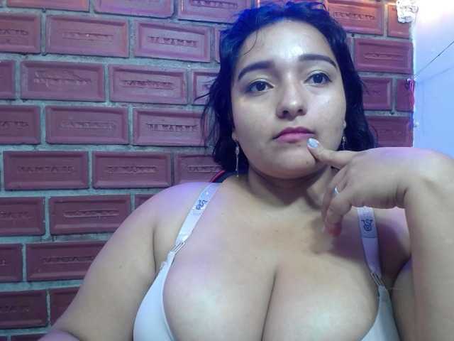 esmeralda-bigass
