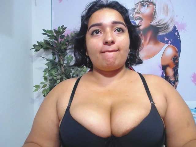 esmeralda-bigass