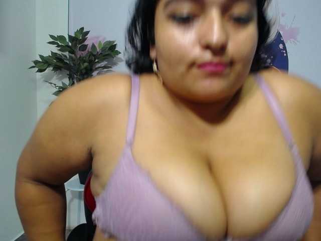 esmeralda-bigass