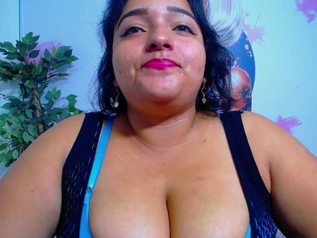 esmeralda-bigass
