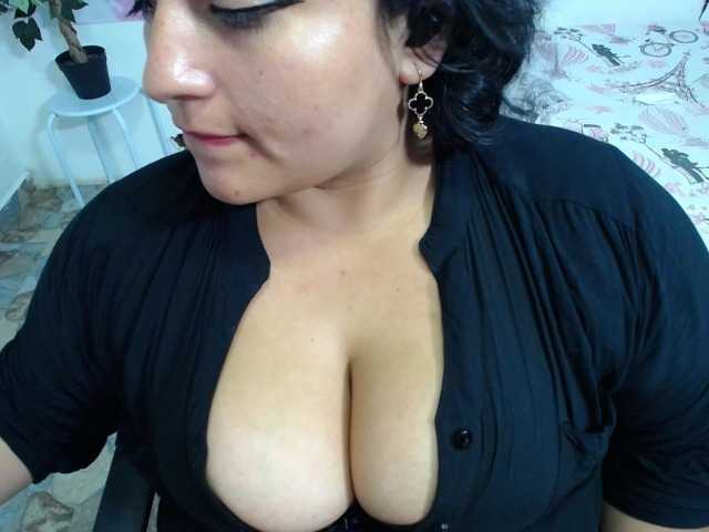 esmeralda-bigass