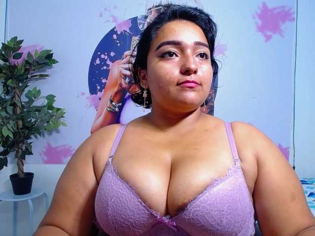 esmeralda-bigass