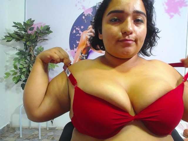 esmeralda-bigass