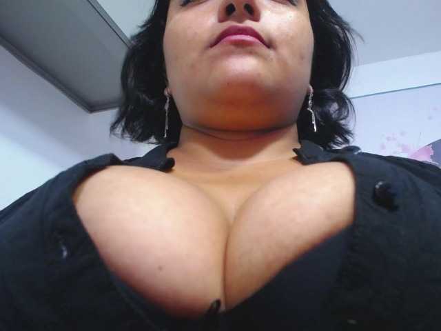 esmeralda-bigass