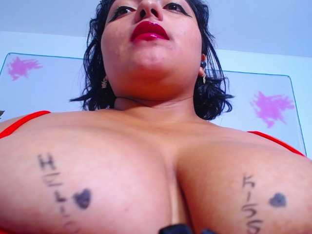 esmeralda-bigass