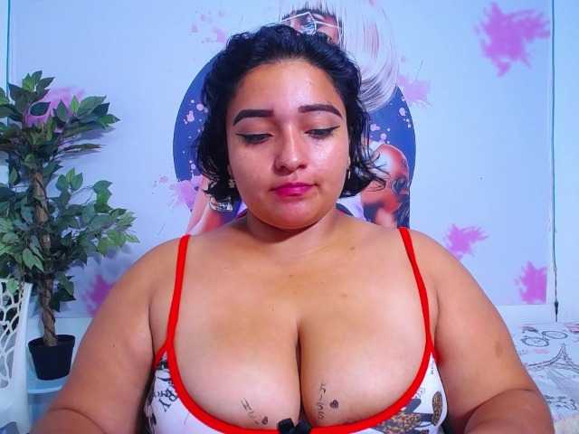 esmeralda-bigass