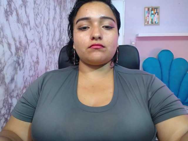 esmeralda-bigass