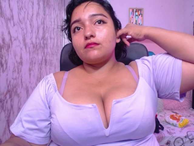 esmeralda-bigass