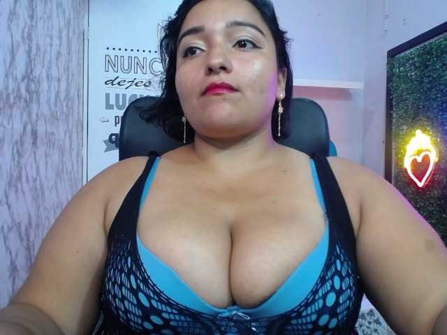 esmeralda-bigass