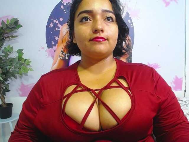 esmeralda-bigass