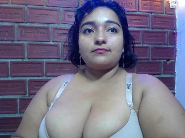 esmeralda-bigass