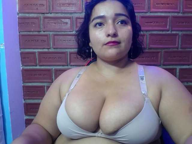 esmeralda-bigass