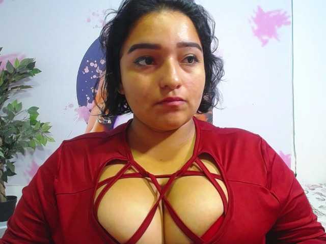 esmeralda-bigass