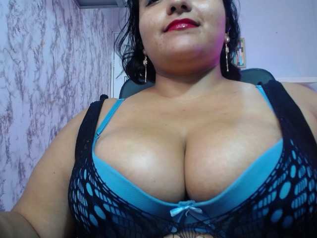 esmeralda-bigass