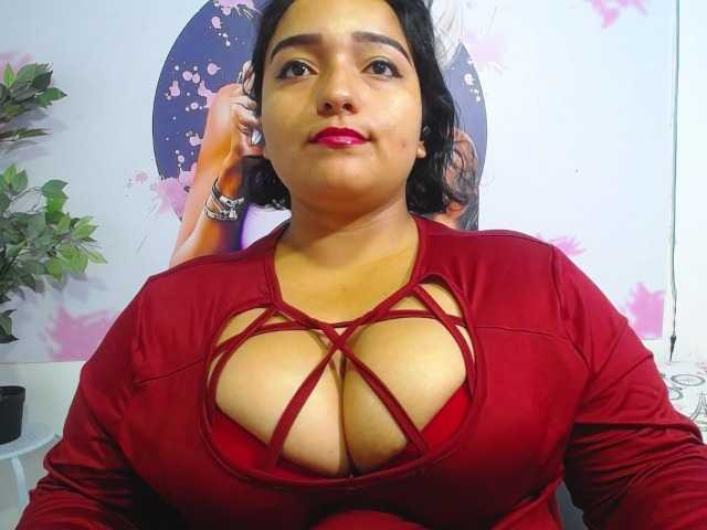 esmeralda-bigass
