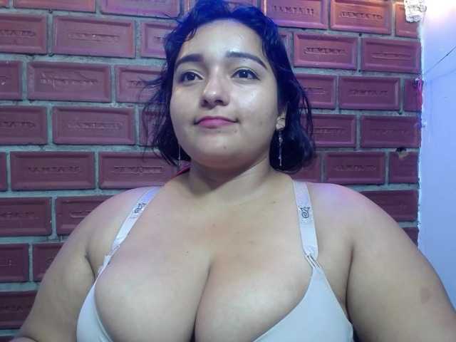 esmeralda-bigass