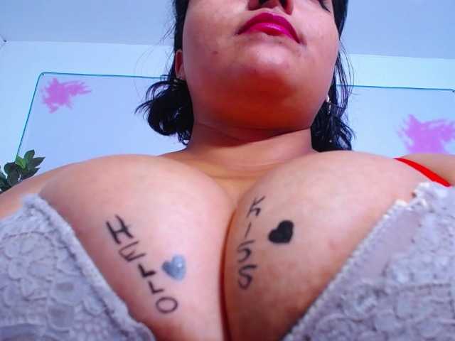 esmeralda-bigass