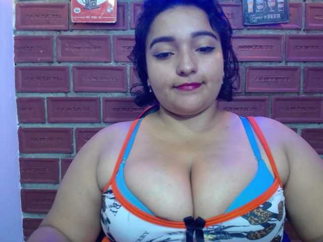 esmeralda-bigass