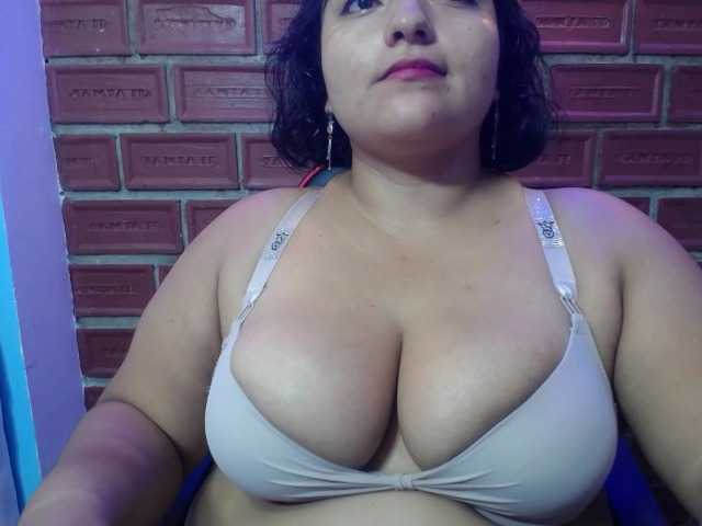 esmeralda-bigass