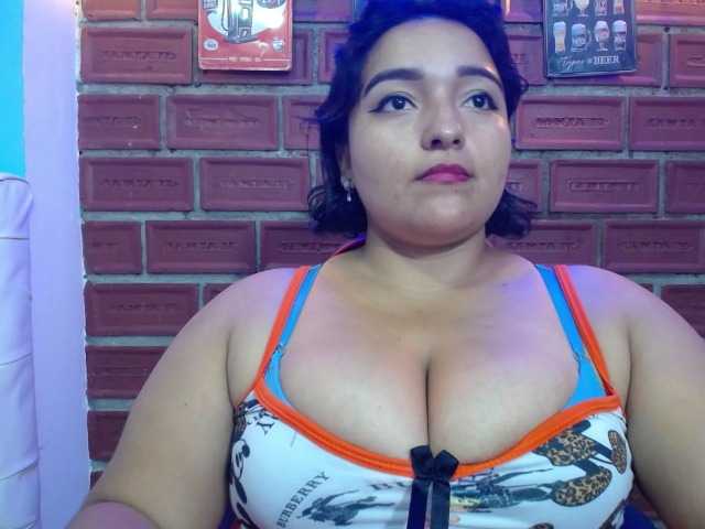 esmeralda-bigass