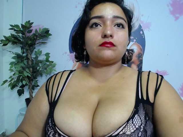 esmeralda-bigass