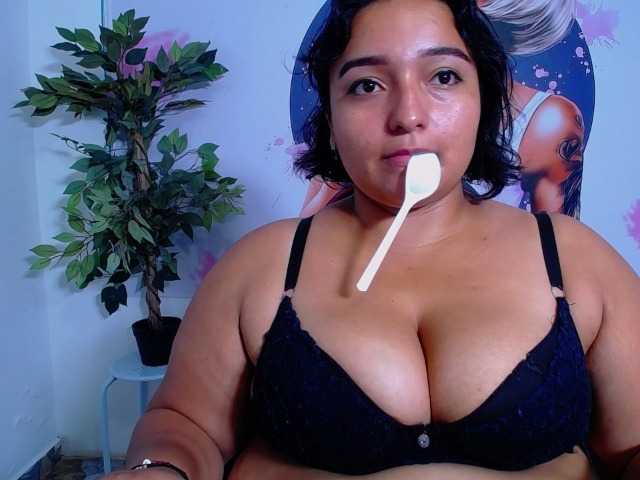esmeralda-bigass