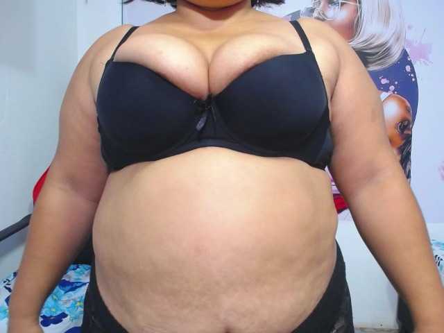 esmeralda-bigass