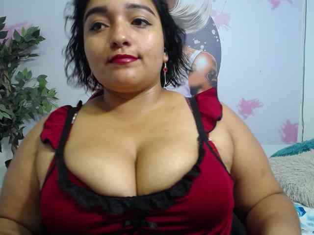 esmeralda-bigass