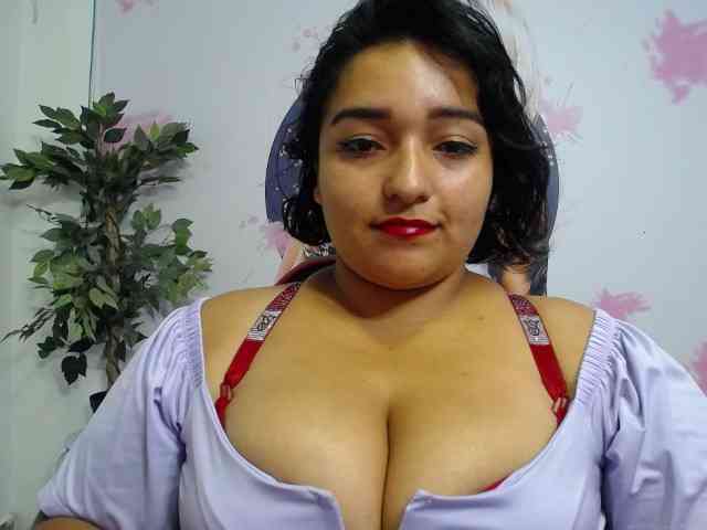 esmeralda-bigass