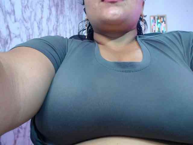 esmeralda-bigass