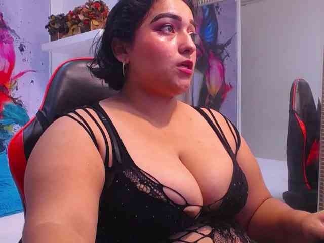 esmeralda-bigass