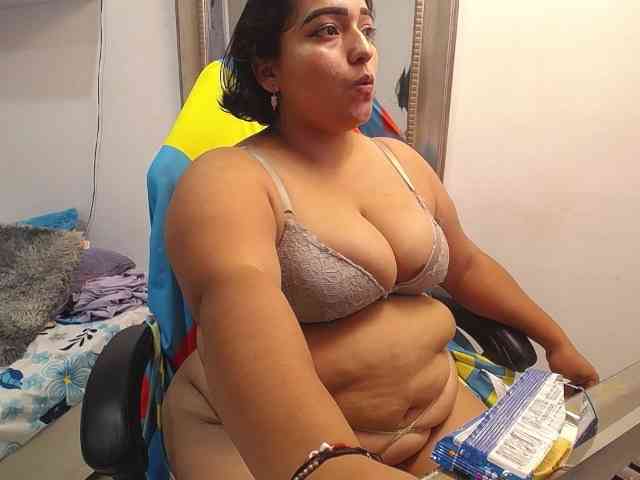 esmeralda-bigass