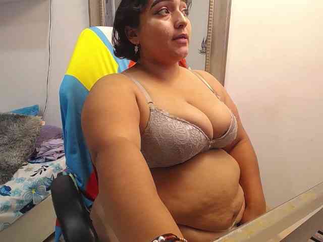 esmeralda-bigass