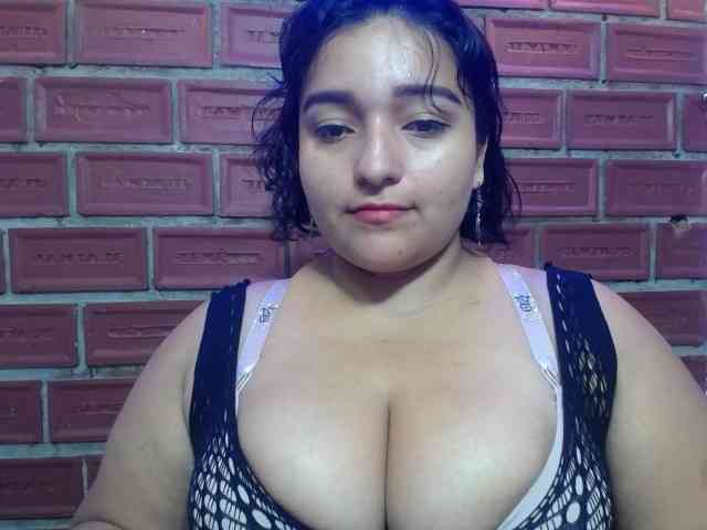 esmeralda-bigass esmeralda-bigass