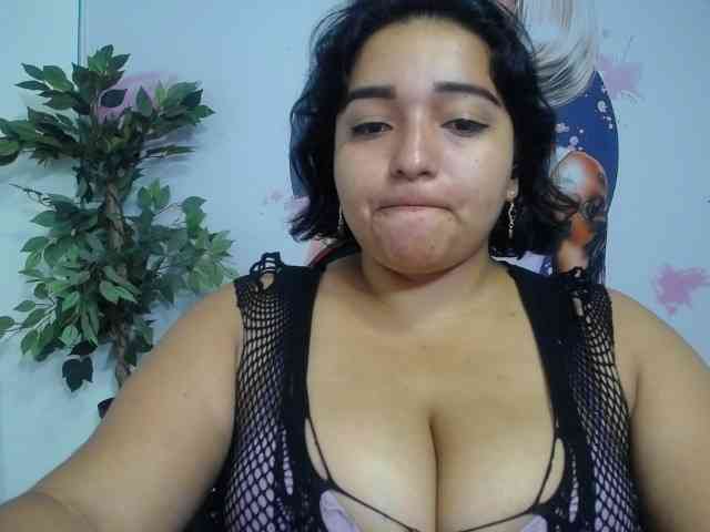 esmeralda-bigass