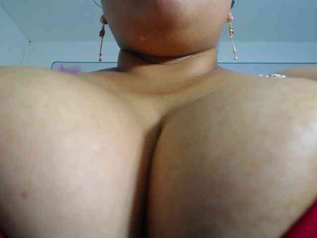 esmeralda-bigass