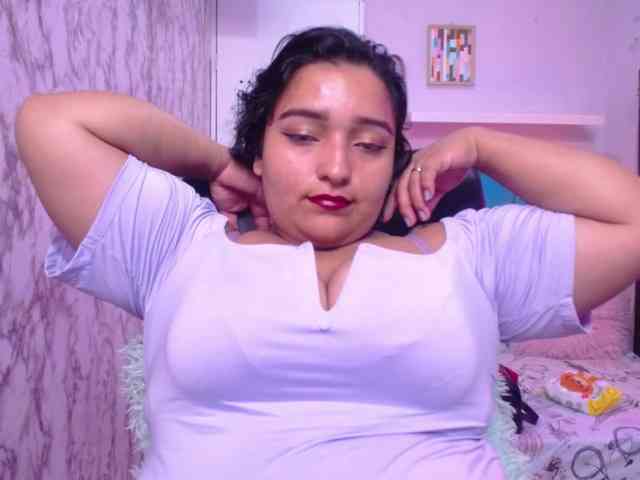 esmeralda-bigass