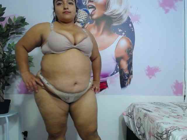 esmeralda-bigass