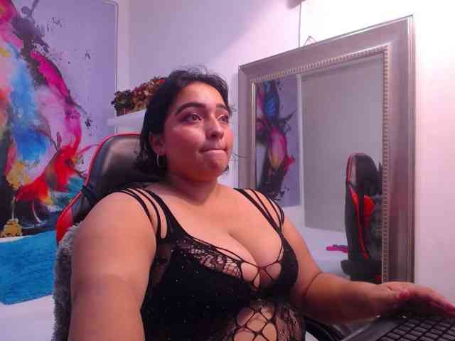 esmeralda-bigass