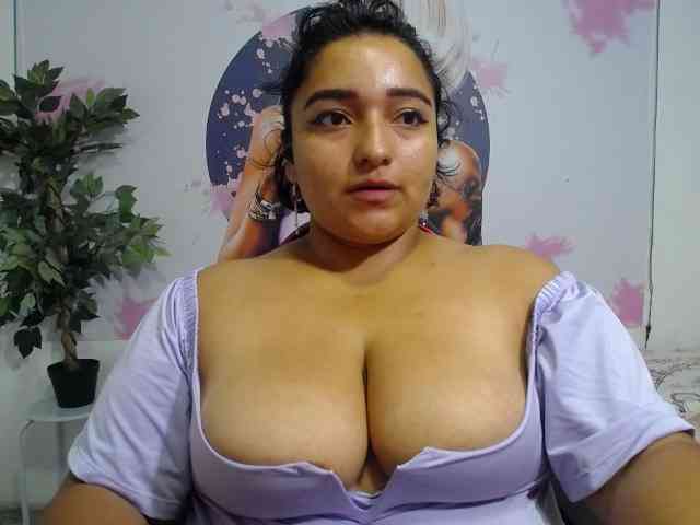 esmeralda-bigass