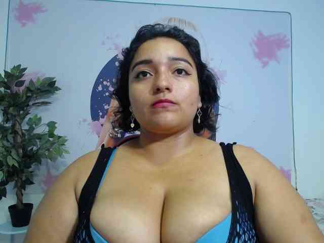 esmeralda-bigass