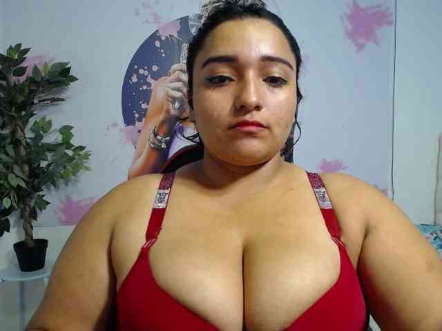 esmeralda-bigass