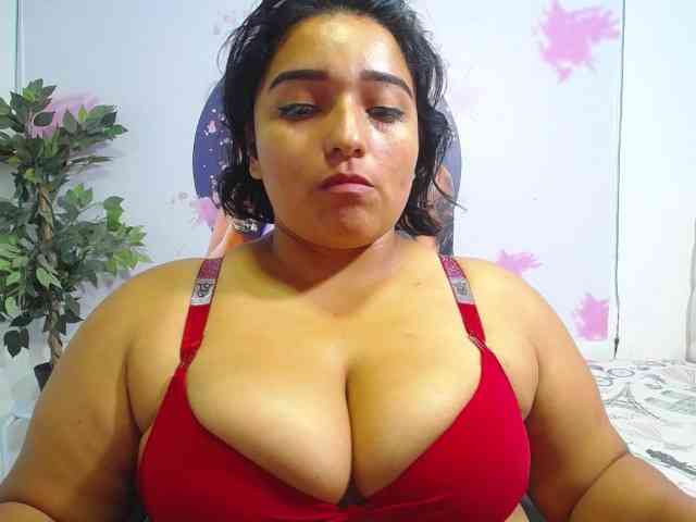 esmeralda-bigass